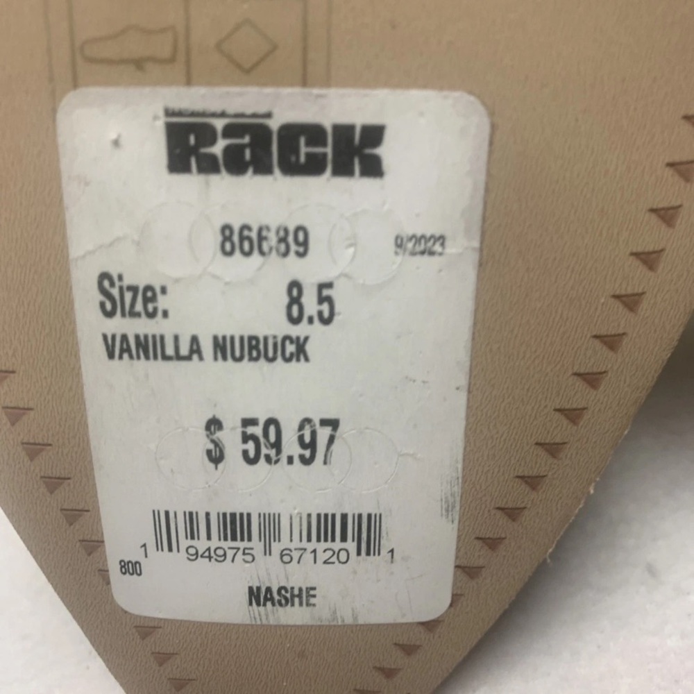 Dolce Vita NWT Vanilla Nubuck booties Sz 8.5 - Picture 4 of 10